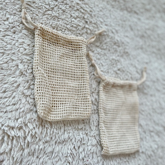 Bundle of 2 Cream Drawstring Net Bags - Picture 4 of 7